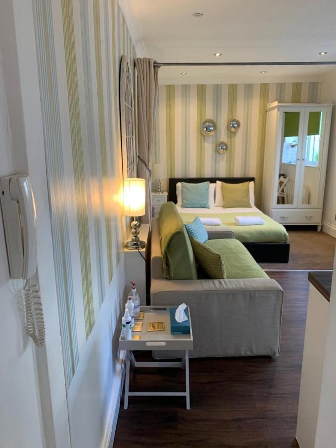 Between Piers, The Stylish Studio Flat In Cannon Place Brighton Bagian luar foto
